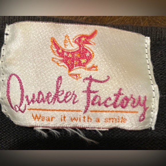 LadiesSize 2X [I Think]Quacker Factory Longsleeve Sweater With Added Rhinestones - Picture 9 of 12